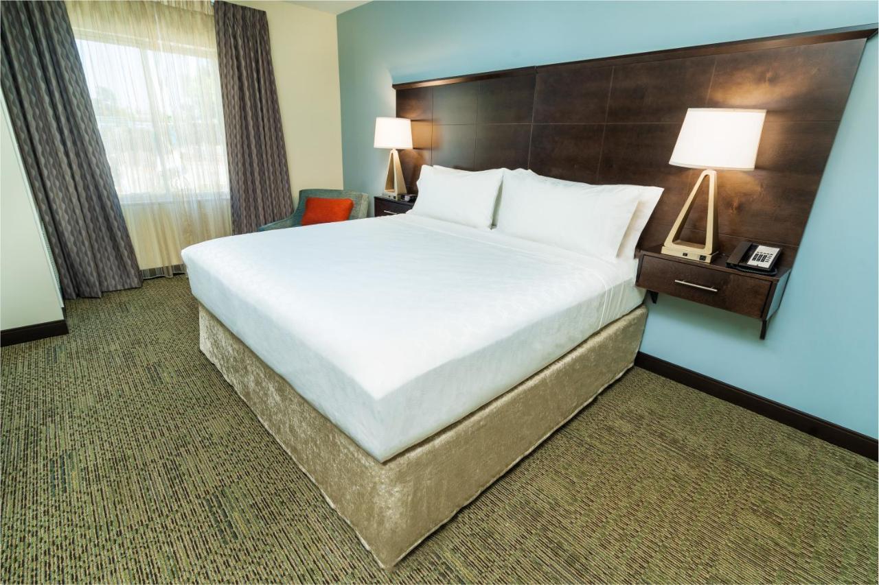 Staybridge Suites - Newark - Fremont By Ihg Phòng bức ảnh